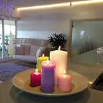Lux ホテル 3*