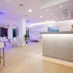 Lux 3*
