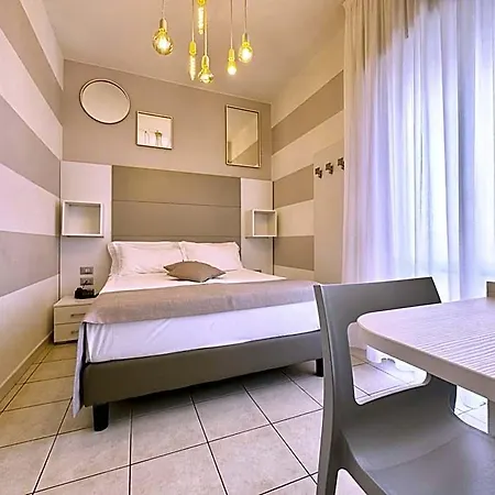 Lux Hotell